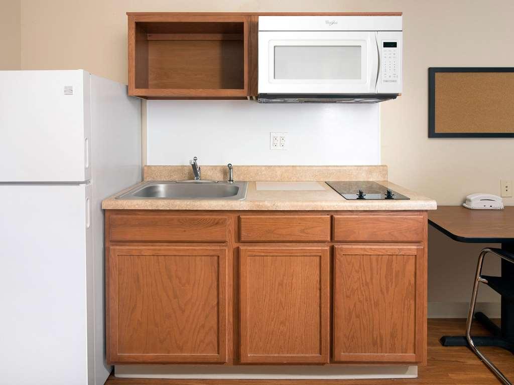 Extended Stay America Select Suites - Wichita - North ห้อง รูปภาพ