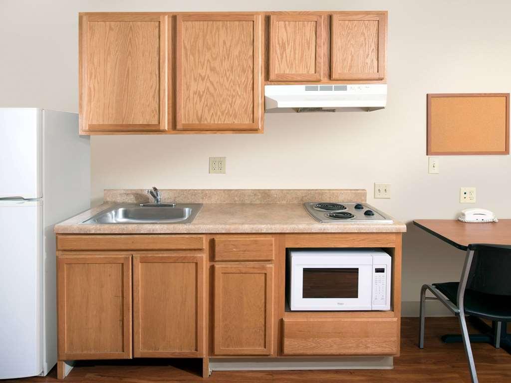 Extended Stay America Select Suites - Wichita - North ห้อง รูปภาพ