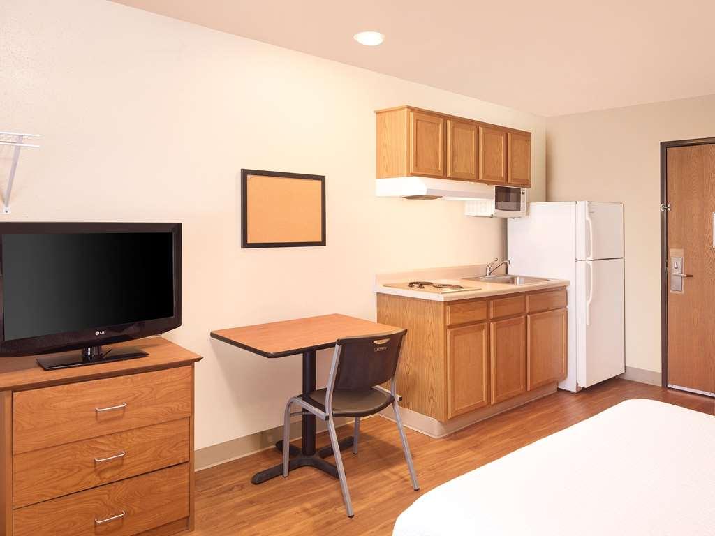 Extended Stay America Select Suites - Wichita - North ห้อง รูปภาพ