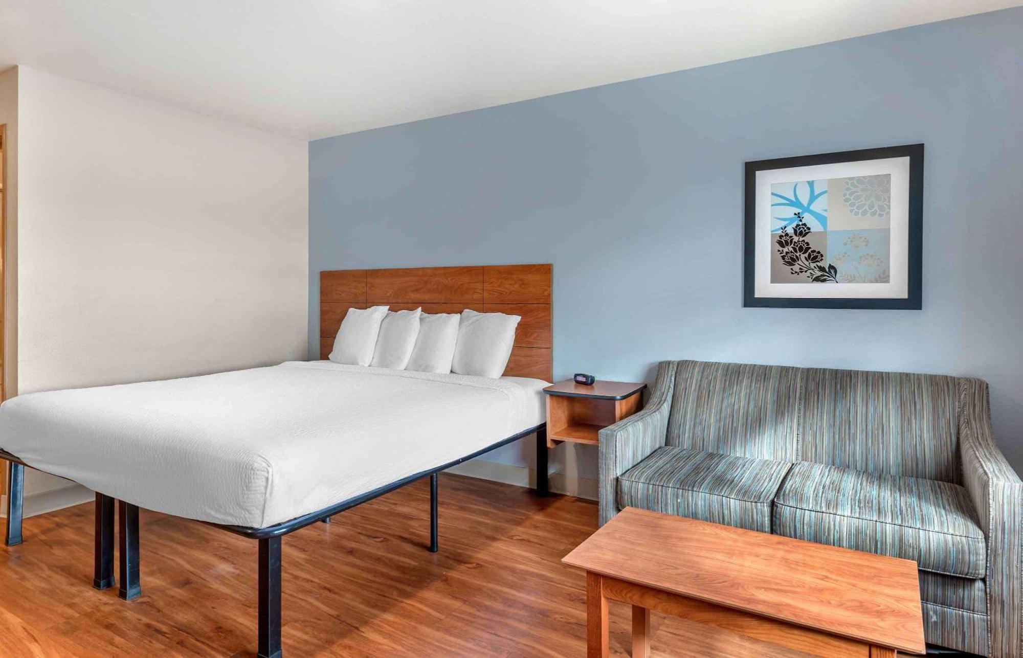Extended Stay America Select Suites - Wichita - North ภายนอก รูปภาพ