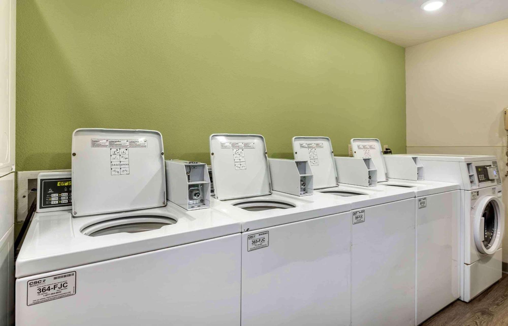 Extended Stay America Select Suites - Wichita - North ภายนอก รูปภาพ