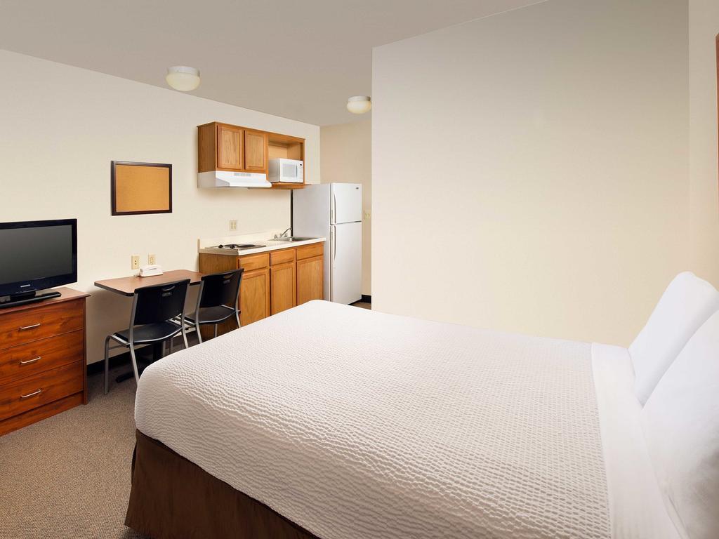 Extended Stay America Select Suites - Wichita - North ภายนอก รูปภาพ