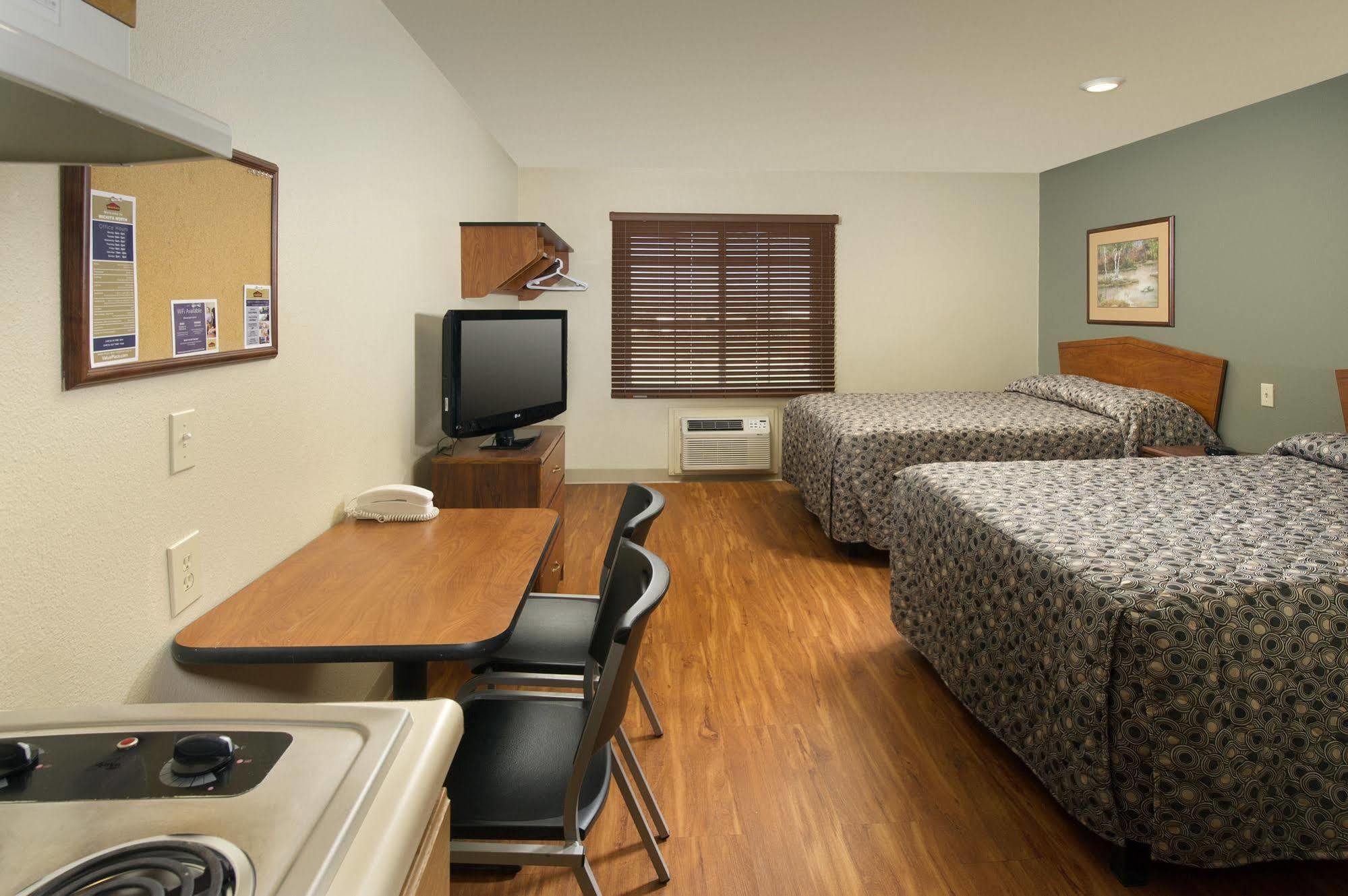 Extended Stay America Select Suites - Wichita - North ภายนอก รูปภาพ